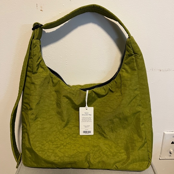 BAGGU BNWT Avocado Shoulder Bag - Picture 1 of 1